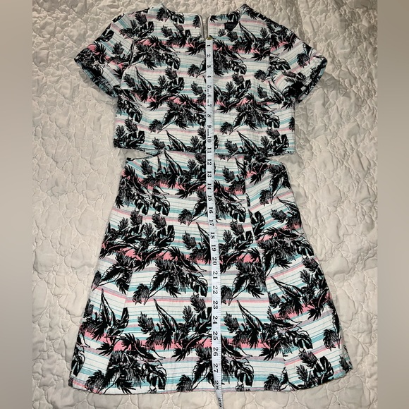 Topshop Tropical Print Cutout Dress - Picture 3 of 5